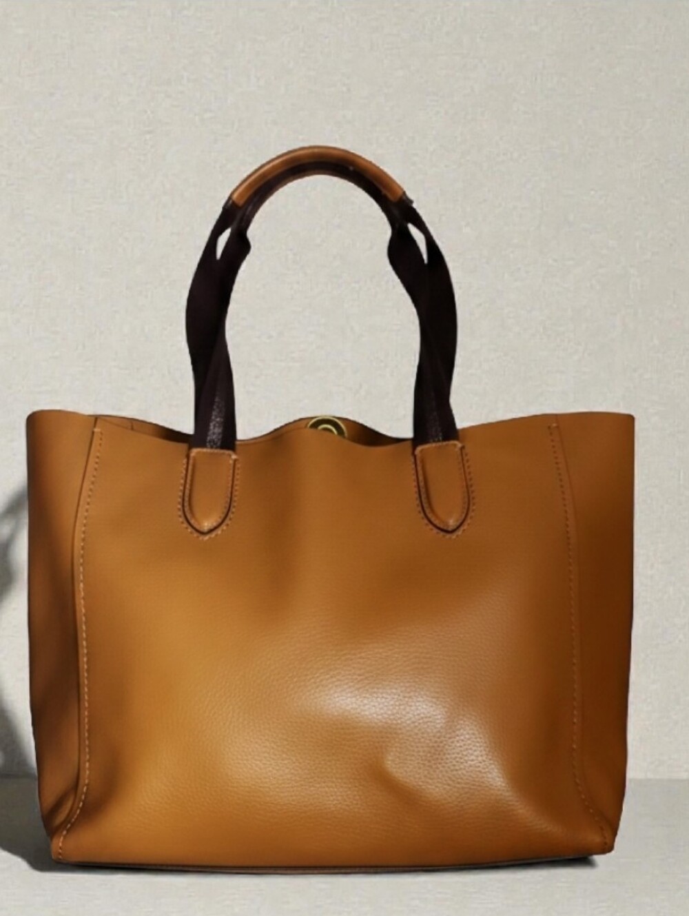 Coach Derby Tote Soft Pebbled Leather -Pristine Condition - Picture 6 of 7